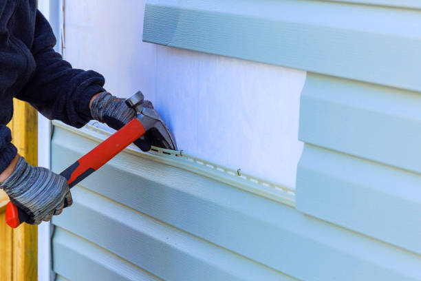 Siding Removal and Disposal in Meadows Place, TX